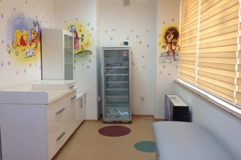 ​Tibb Universitetinin Tədris Terapevtik Klinikasında müasir peyvənd otağı yaradılıb