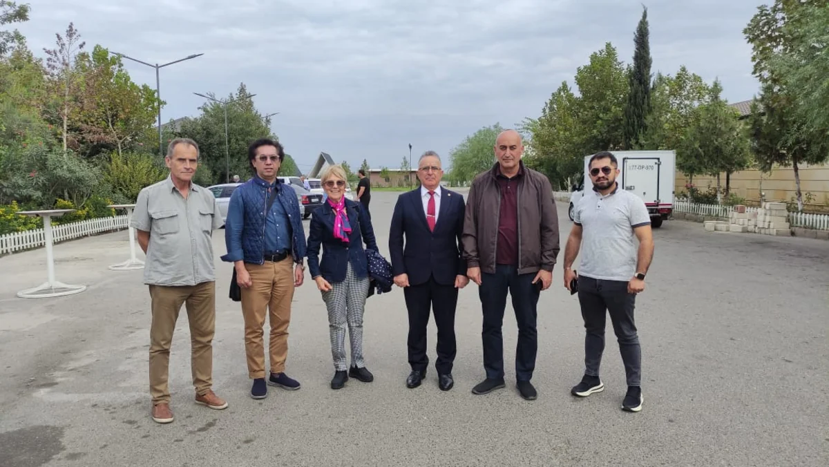 Xarici jurnalistlər Anım Günündə Ağdamda olublar