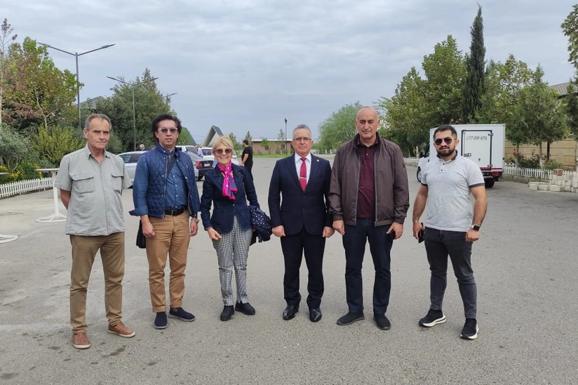 Xarici jurnalistlər Anım Günündə Ağdamda olublar