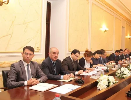 Dini Qurumlarla İş üzrə Dövlət Komitəsində müşavirə keçirilib