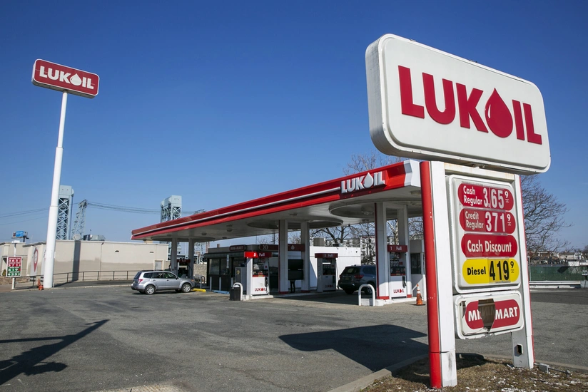 Lukoil’s global trading arm scales back operations following sanctions