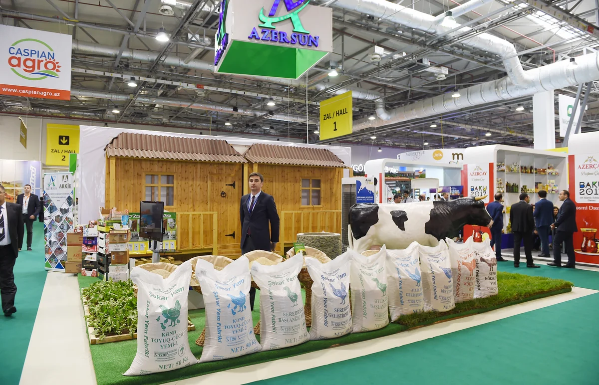 President Ilham Aliyev viewed 23rd World Food Azerbaijan 2017 and 11th CaspianAgro 2017