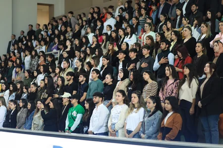Gəncədə Heydər Əliyevin anadan olmasının 101-ci ildönümünə həsr olunmuş respublika voleybol turniri keçirilib