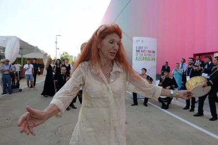 Heydər Əliyev Fondu “Milan Expo 2015”də Azərbaycan “Milli gün”ü çərçivəsində konsert proqramı təşkil edib