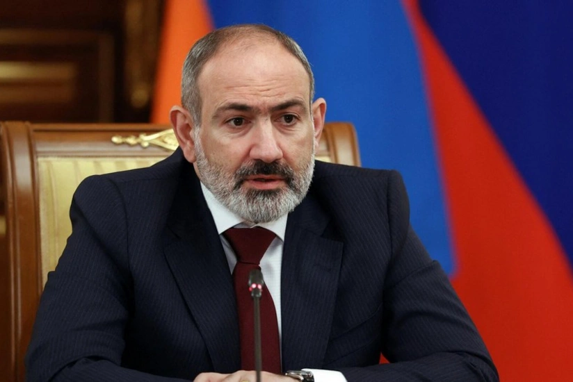Nikol Pashinyan discusses peace process between Azerbaijan and Armenia with MFA employees