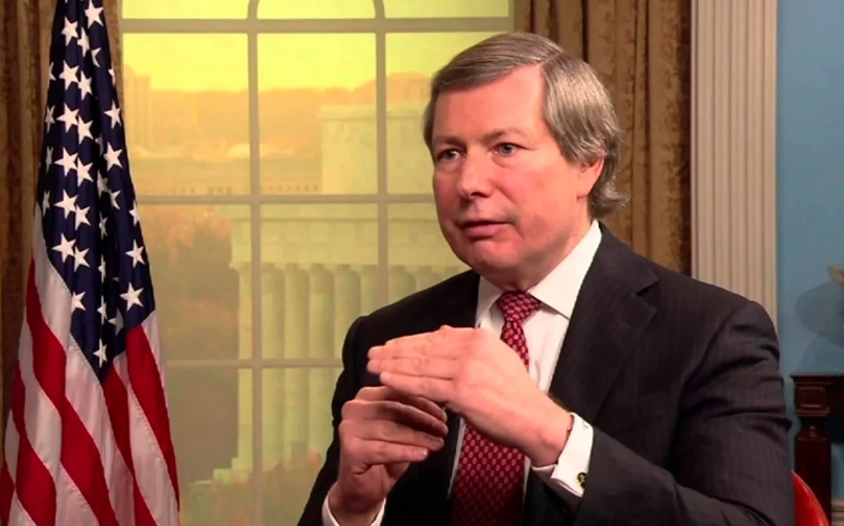 Warlick: By selling weapons to Armenia, France irritates Azerbaijan