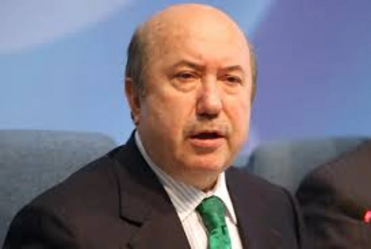 Former Turkish finance minister dies