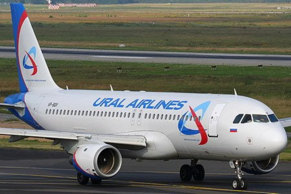 ​Yekaterinburq-Bakı aviareyslərinin sayı azaldılır
