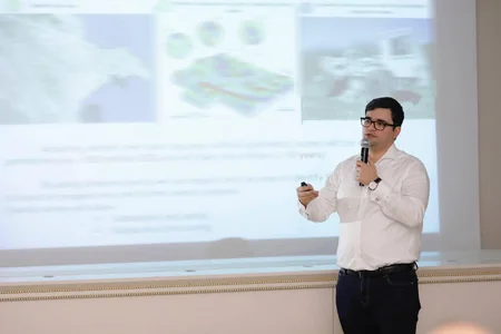 SOCAR begins airborne gravity surveys on land for first time