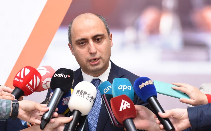 Nazir Bakı və Abşeronda inşası davam edən məktəblərdən danışıb