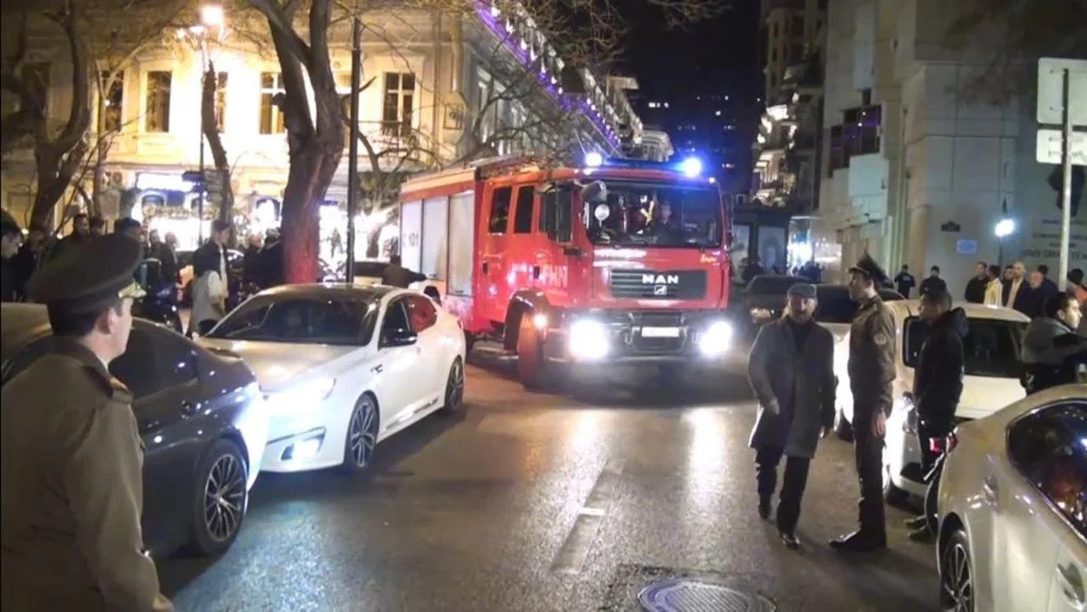 FHN “Fəvvarələr meydanı” ərazisində şərti yanğın təlimi keçirib