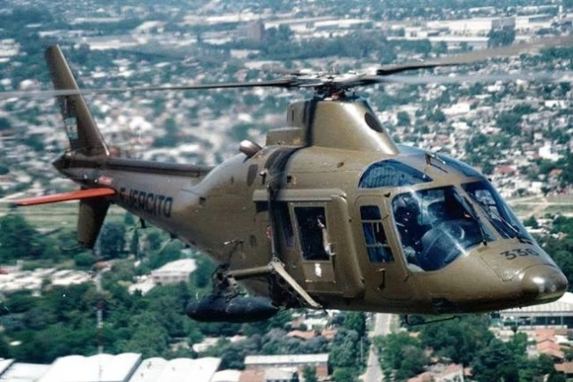 Hindistanda özəl helikopter qəzaya uğrayıb, ölənlər var