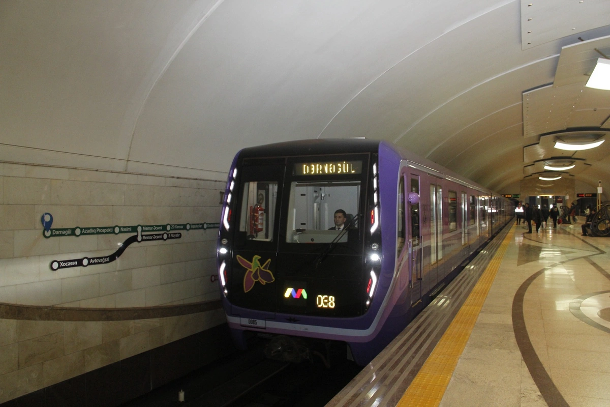 Bayram günlərində Bakı Metropoliteni 2 milyona yaxın sərnişin daşıyıb
