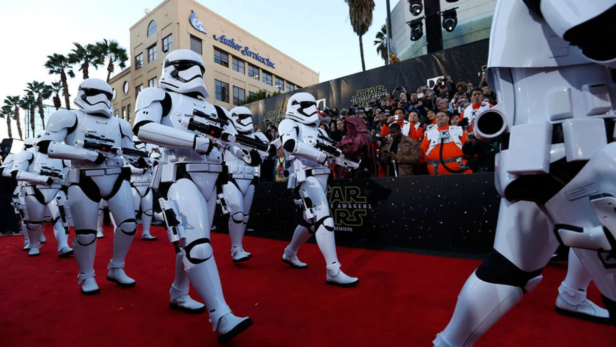 'Star Wars- the force awakens' crosses 2 bln USD at box office