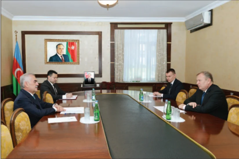 Vasif Talıbov Belarusun ölkəmizdəki səfiri ilə görüşüb