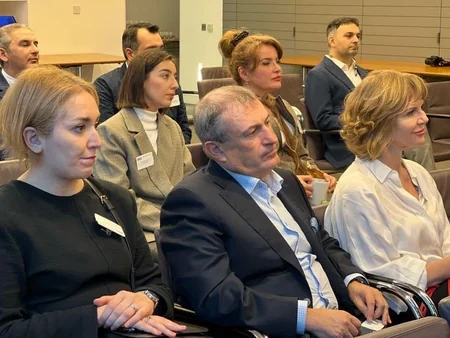 Azərbaycanın iqtisadi imkanları Britaniyada təqdim edilib