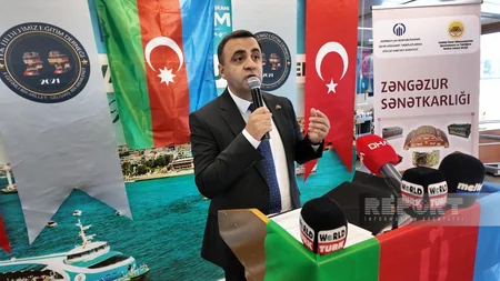 İstanbulda “Valide Sultan” gəmisində “Zəngəzur sənətkarlığı” sərgisi keçirilib