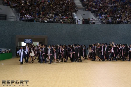 İqtisad Universiteti tələbələrinin “Məzun Günü” qeyd edilib