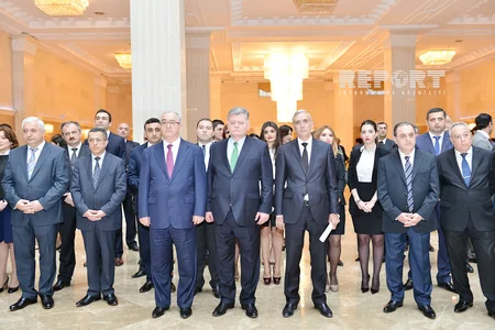 Ali Məhkəmədə Rusca-Azərbaycanca izahlı hüquq lüğətinin təqdimatı keçirilib