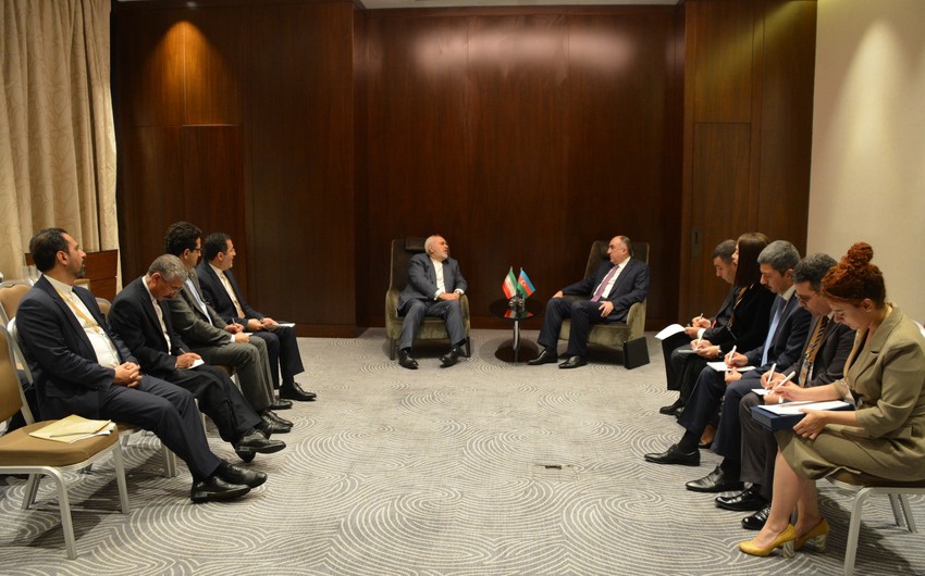 Foreign Ministers of Azerbaijan and Iran meet as part of 18th Summit of Heads of State and Government