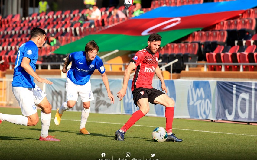 Cavid Hüseynov: Dinamo Neftçidən bir addım öndədir