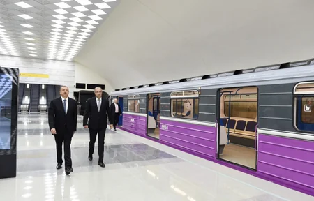 Azərbaycan Prezidenti metronun “Avtovağzal” və “Memar Əcəmi” stansiyalarının açılışında iştirak edib
