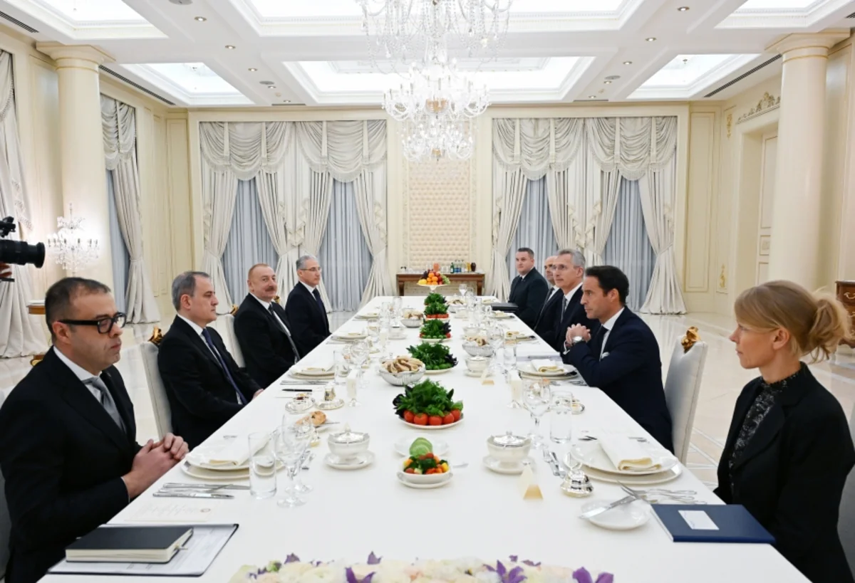 President Ilham Aliyev holds expanded meeting over dinner with NATO Secretary General Jens Stoltenberg