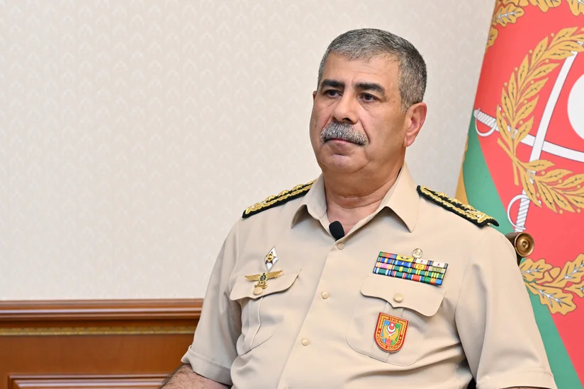 Müdafiə naziri: Qarşıya vəzifə qoymuşuq ki, ordumuzu digər mərmilərlə, raketlərlə təmin edək