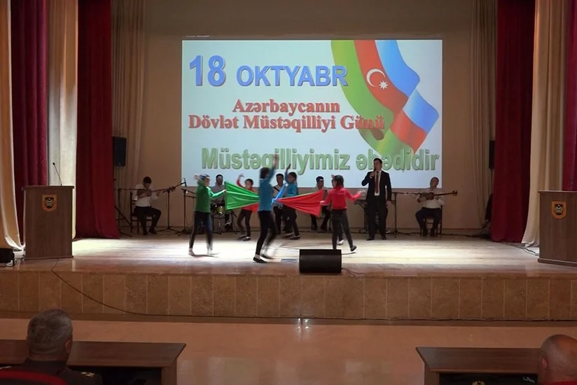 Əlahiddə Ümumqoşun Orduda Dövlət müstəqilliyi günü qeyd edilib - FOTO