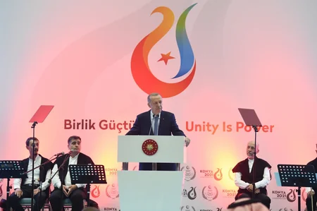 Dinner hosted in honor of officials participating in opening ceremony of 5th Islamic Solidarity Games