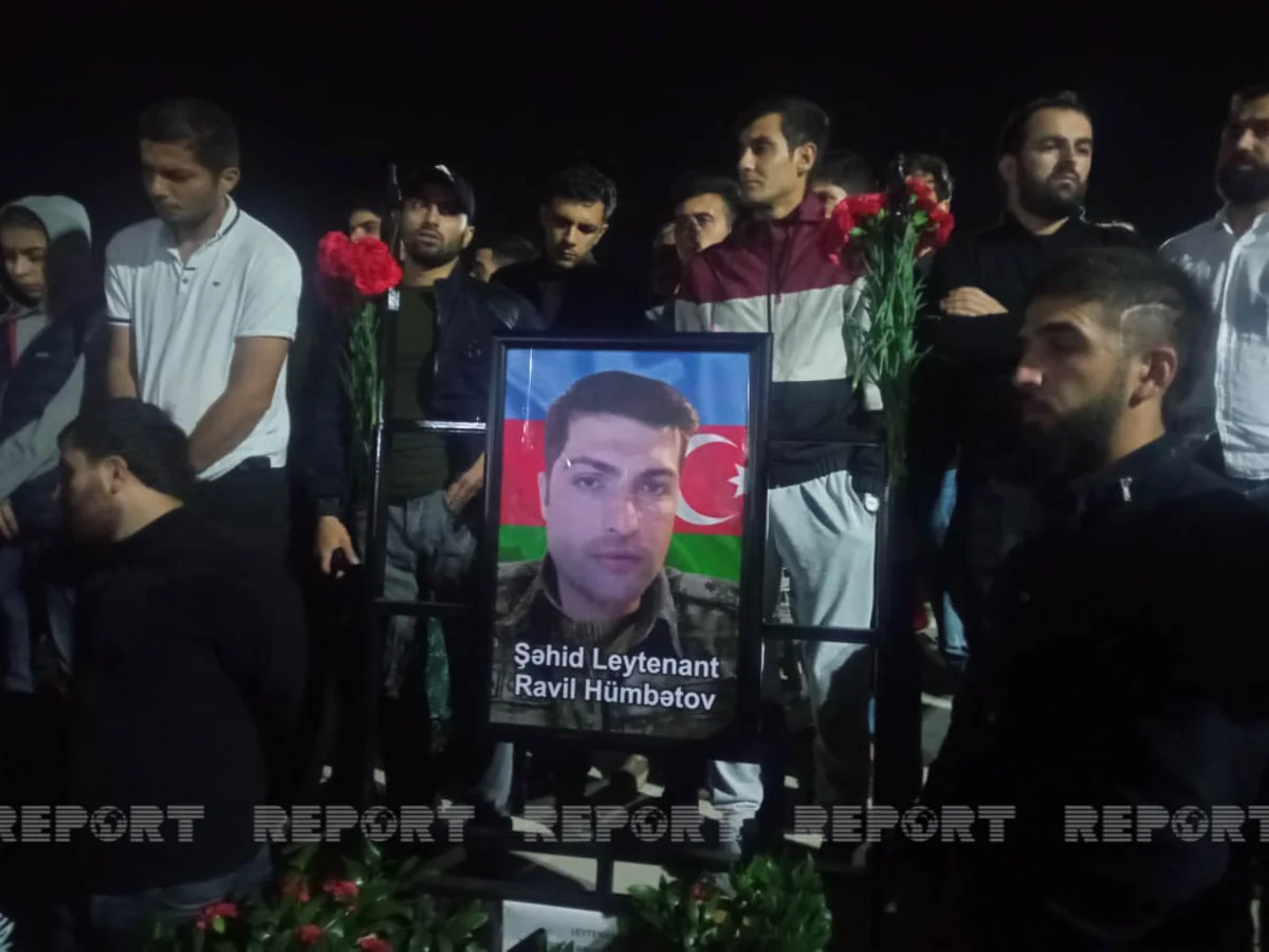 Şəhid zabit Ravil Hümbətov İkinci Fəxri Xiyabanda dəfn edilib