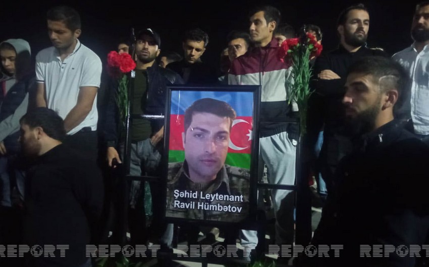 Şəhid zabit Ravil Hümbətov İkinci Fəxri Xiyabanda dəfn edilib