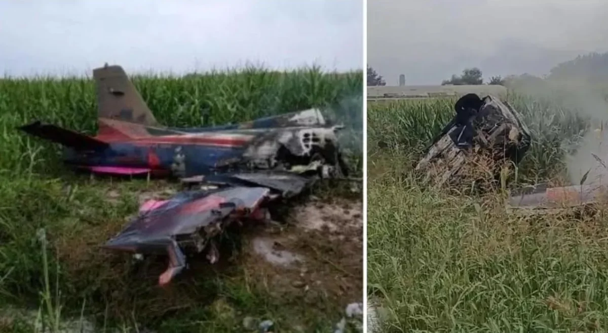 Italian air force aircraft crashes during acrobatic exercises
