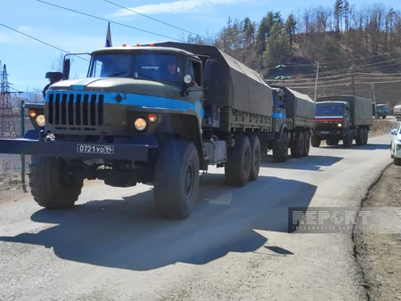 По дороге Ханкенди-Лачын беспрепятственно проехал 71 автомобиль российских миротворцев
