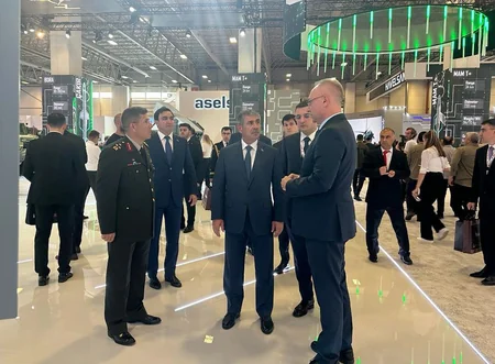 Azerbaijani Defense Minister participates in opening ceremony of IDEF'23