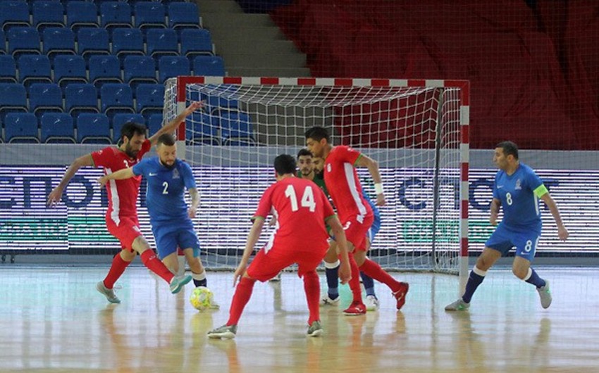 Azərbaycan millisi İran yığması ilə heç-heçə edib