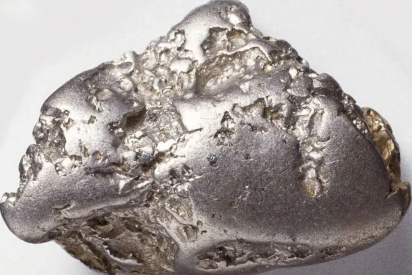 Palladium price tops 1000$ for the first time in last 16 years