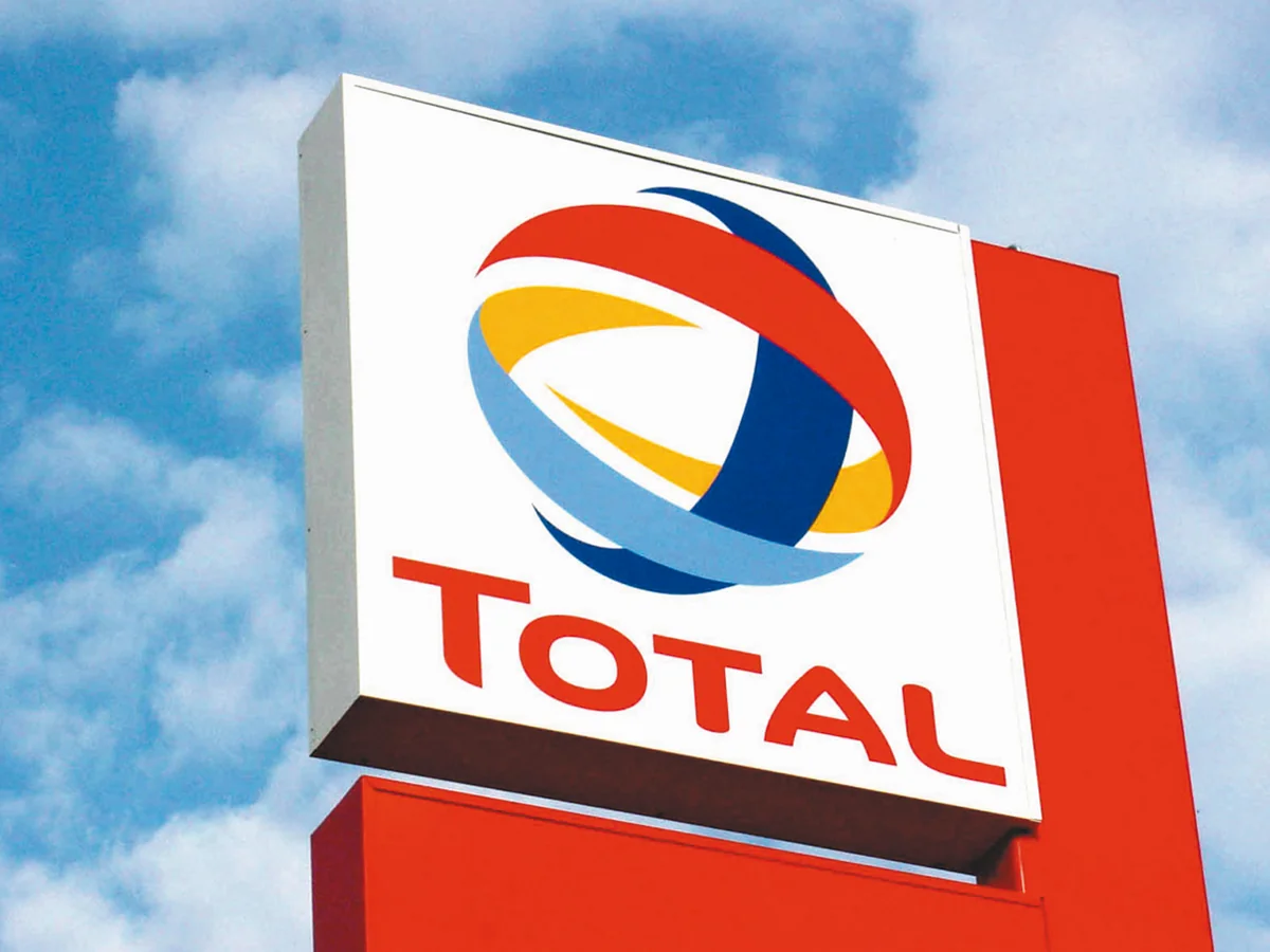Французскую Total обвинили в участии в поставках авиакеросина российской армии