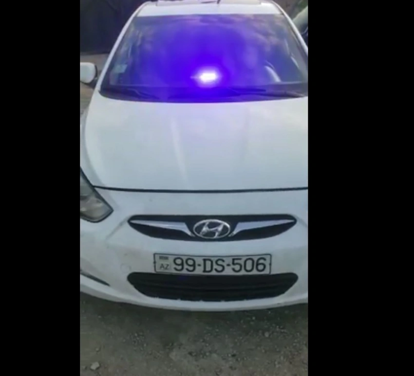Bakı sakini “rent a car” avtomobilinə sayrışan işıqlar quraşdırıb - VİDEO