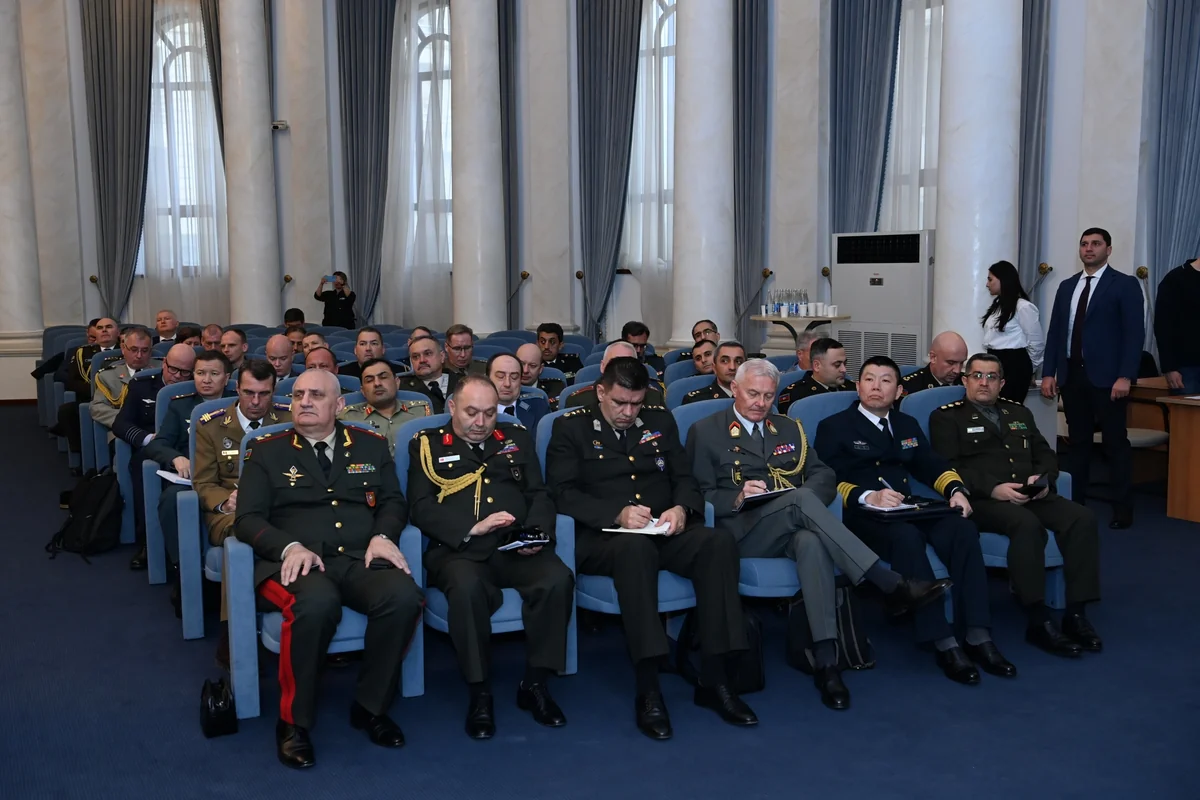 Azərbaycanda akkreditə olmuş diplomatik korpusun nümayəndələri və hərbi attaşelər üçün brifinq keçirilib