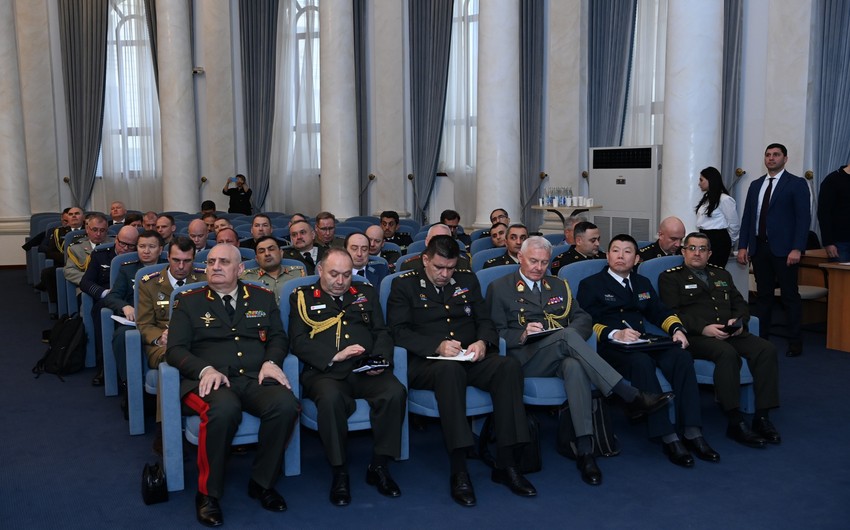  Azərbaycanda akkreditə olmuş diplomatik korpusun nümayəndələri və hərbi attaşelər üçün brifinq keçirilib