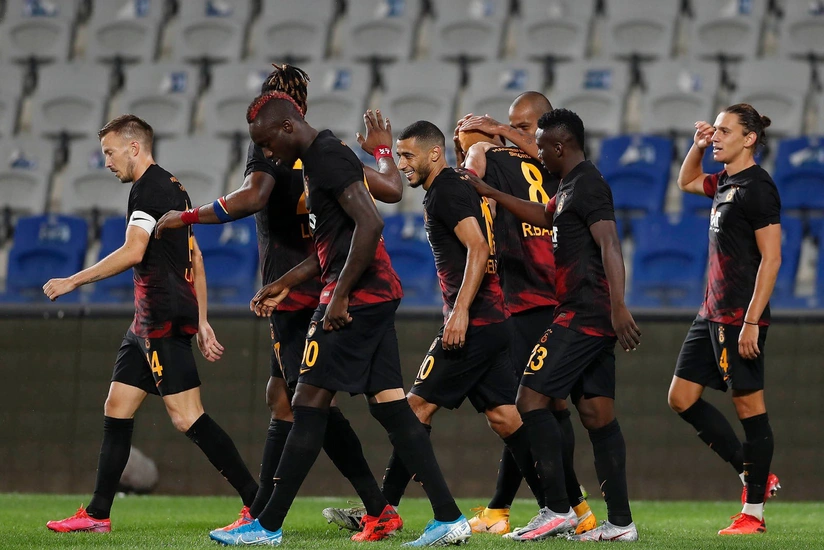 Qalatasaray çempionu məğlub etdi
