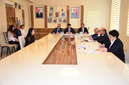 Əbülfəs Qarayev Lənkəranda vətəndaşlarla görüşüb