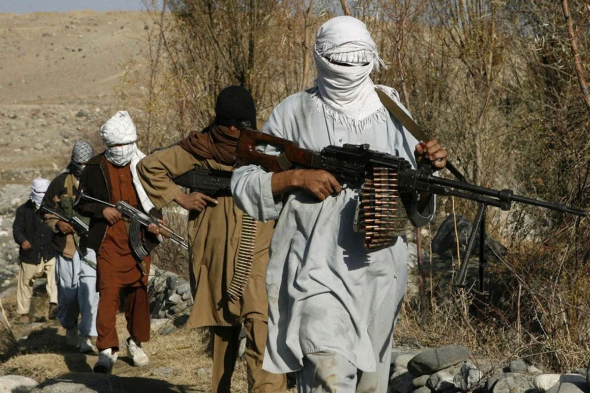 Taliban yaraqlıları İmam-Sahib şəhərinə hücum edib, 30-dan çox adam ölüb