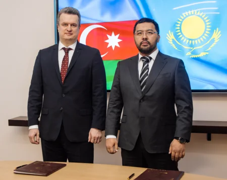 “AzerTelecom” və “Kazakhtelecom” TransXəzər layihəsinin reallaşdırılmasının aktiv fazasına keçir