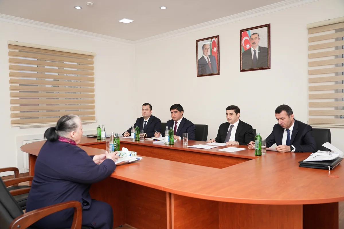 Ədliyyə naziri Şirvanda vətəndaşları qəbul edib