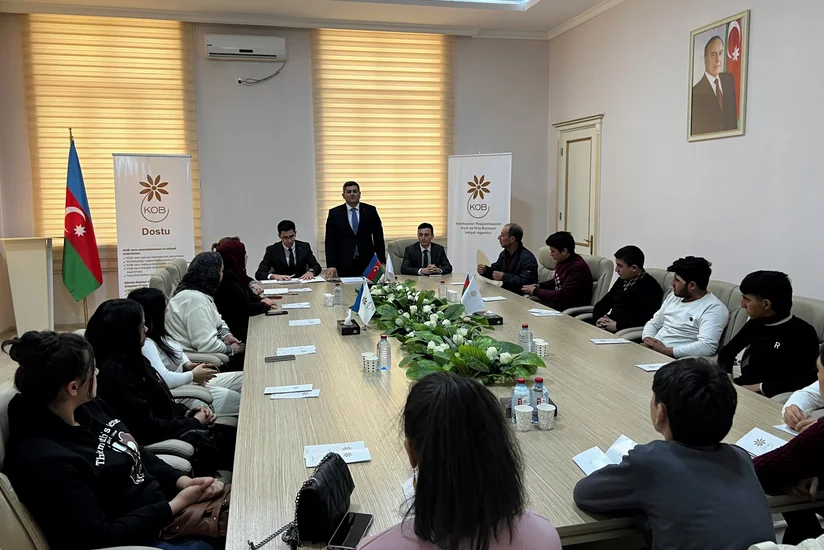 “Gənclərin biznes emalatxanası” layihəsinin iştirakçılarına aktivlərin verilməsinə başlanılıb