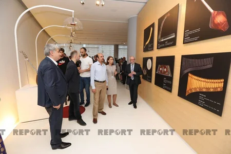 Beynəlxalq Media Forumunun iştirakçıları Heydər Əliyev Mərkəzində olublar