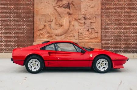 Малолитражную Ferrari выставили на аукцион в Германии