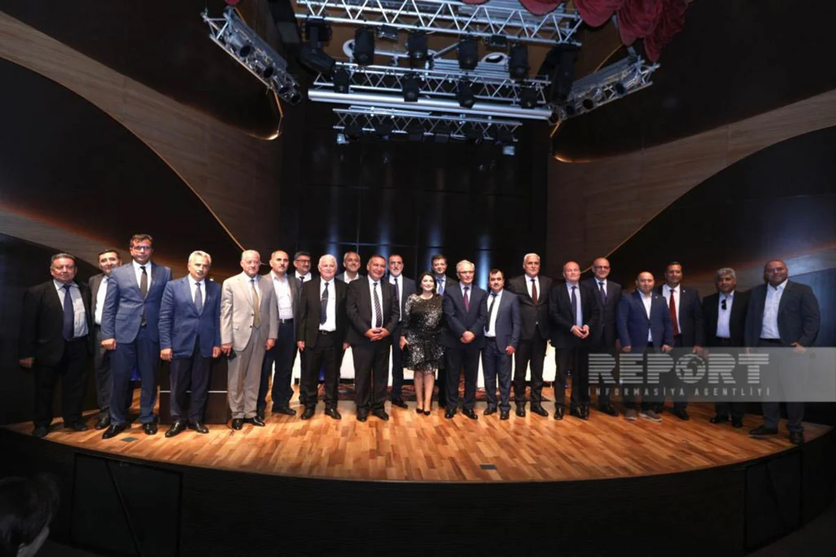Jurnalistlərin VIII qurultayında Mətbuat Şurası İdarə Heyətinin yeni tərkibi formalaşdırılıb - SİYAHI - YENİLƏNİB-8